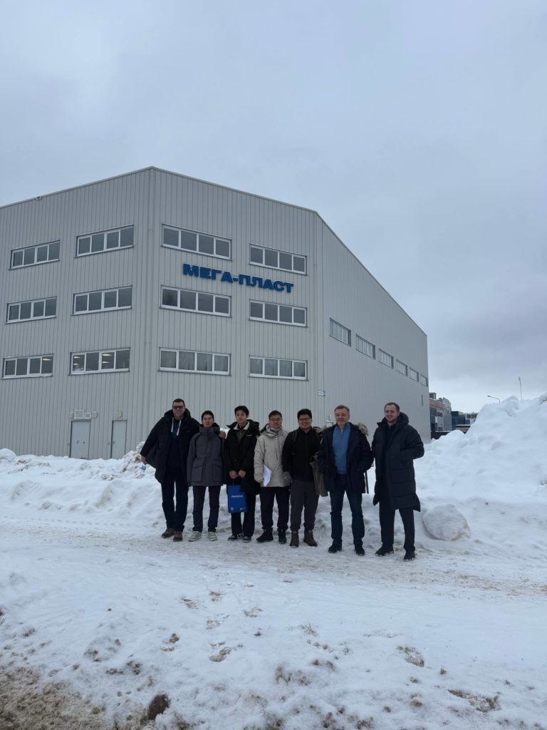 photo_5199705430127479878_w