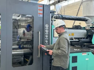 Пресс-формы для литья пластиковых изделий - Interplast